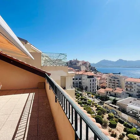 Apartman 4 Pieces Avec Terrasse, Proche Plage, Garage Privatif, Linge Inclus - Fr-1-63-364 *
